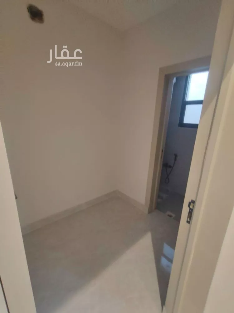 فيلا للبيع في شارع العزيزيه, حي طيبة, مدينة الرياض, منطقة الرياض 16