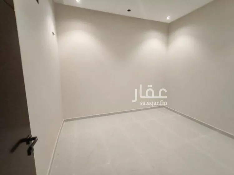 فيلا للبيع في شارع العزيزيه, حي طيبة, مدينة الرياض, منطقة الرياض صورة 5