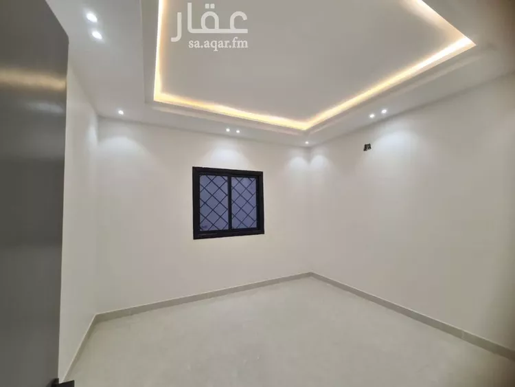 فيلا للبيع في شارع ريس, حي بدر, مدينة الرياض, منطقة الرياض 7