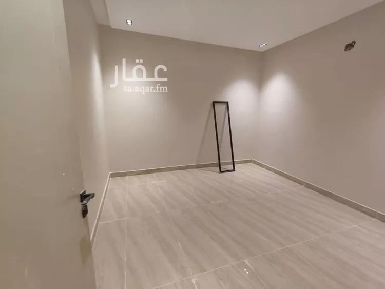 Villa for Sale in Riyadh Badr 7