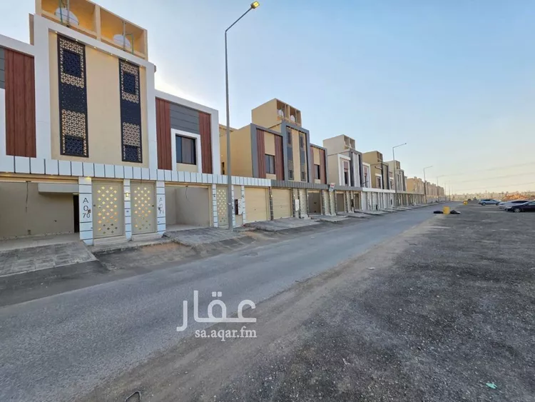 فيلا للبيع في شارع أبي عبدالله النحوي, حي بدر, مدينة الرياض, منطقة الرياض صورة 2