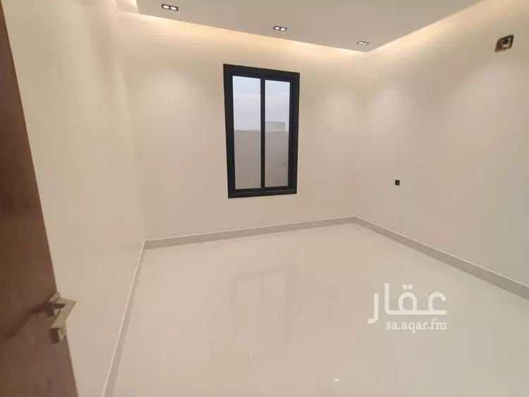 فيلا للبيع في شارع ابن نعيم, حي طيبة, مدينة الرياض, منطقة الرياض صورة 5