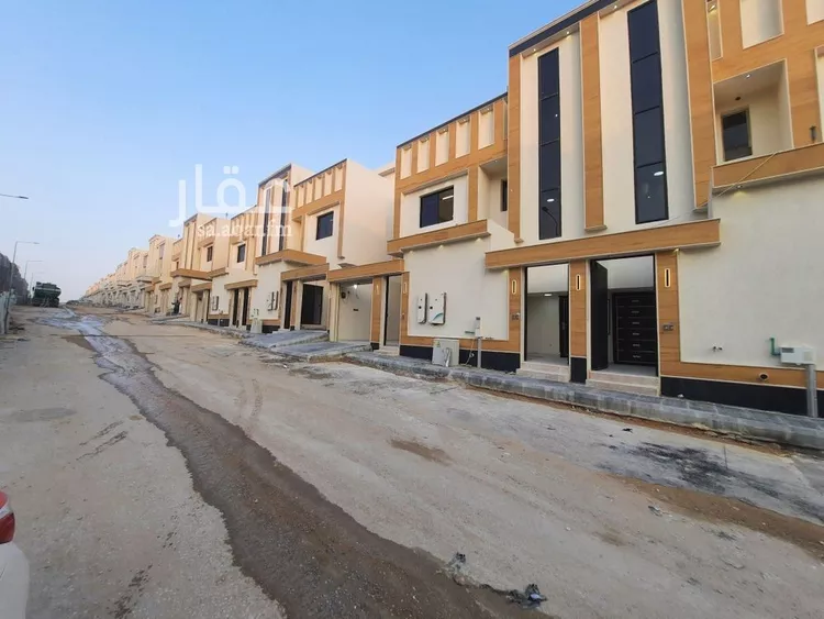 دور للبيع في شارع ابن نعيم, حي طيبة, مدينة الرياض, منطقة الرياض صورة 2