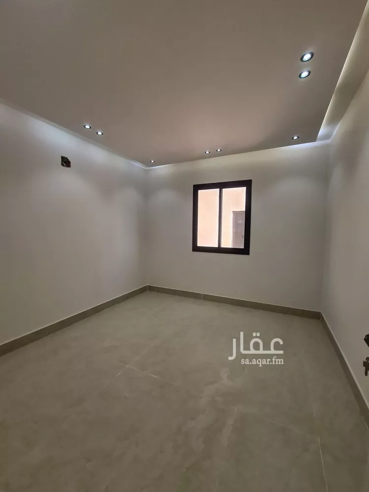 دور للبيع في شارع العزيزيه, حي طيبة, مدينة الرياض, منطقة الرياض 12