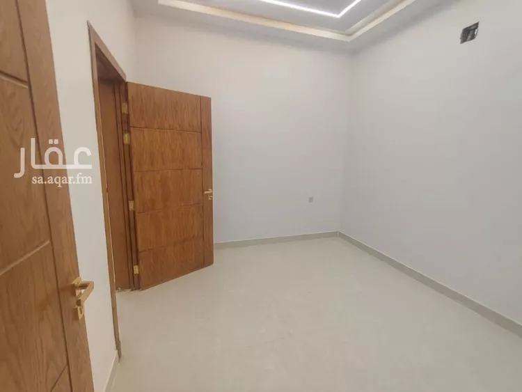 فيلا للبيع في شارع ابن نعيم, حي طيبة, مدينة الرياض, منطقة الرياض صورة 4