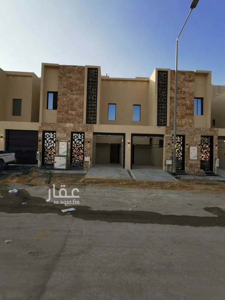 فيلا للبيع في شارع العزيزيه, حي طيبة, مدينة الرياض, منطقة الرياض صورة 2