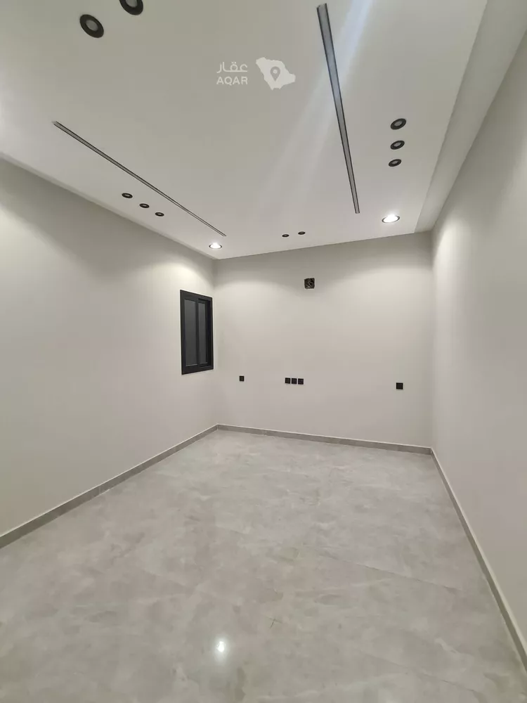 دور للبيع في شارع العزيزيه, حي طيبة, مدينة الرياض, منطقة الرياض 12