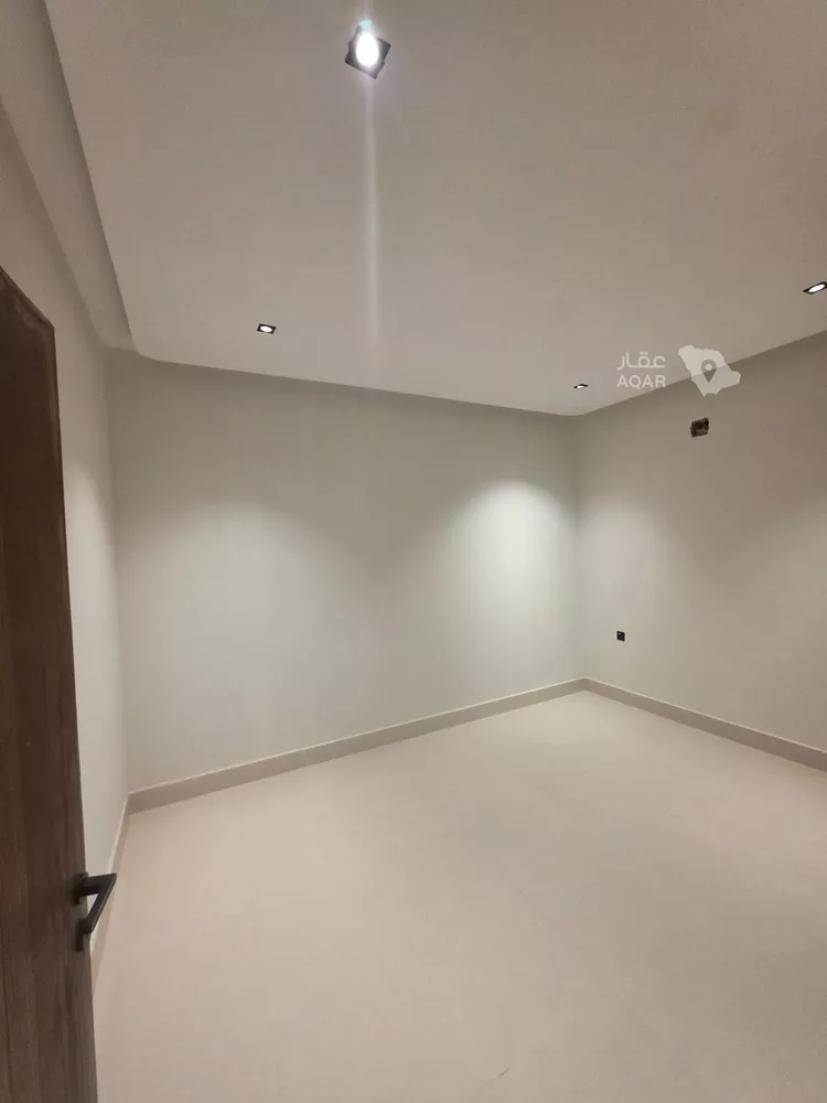 شقة للبيع في شارع العزيزيه, حي طيبة, مدينة الرياض, منطقة الرياض 3
