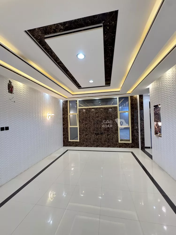 Villa for Sale in Riyadh Tuwaiq 4
