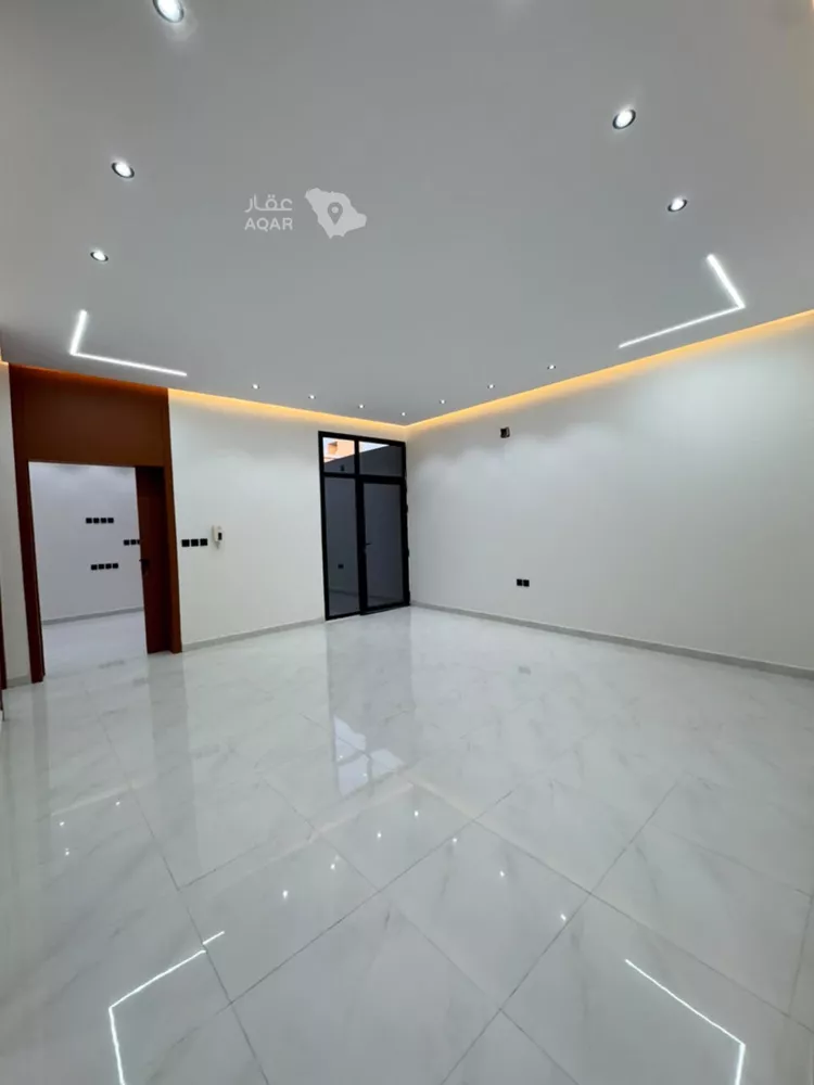 Floor for Sale in Riyadh Dahiat Namar 7
