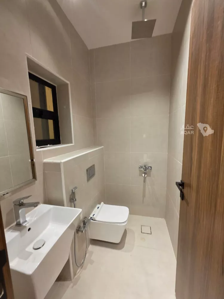 Floor for Sale in Riyadh Okaz صورة 2