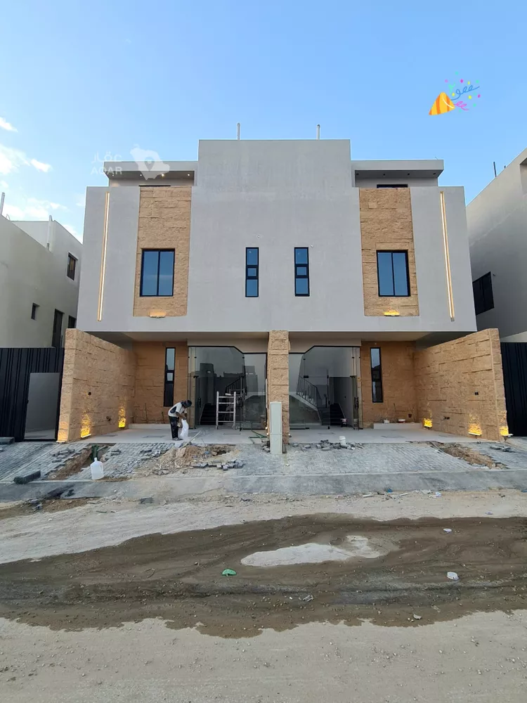 Villa for Sale in Riyadh Taiba 1 صورة