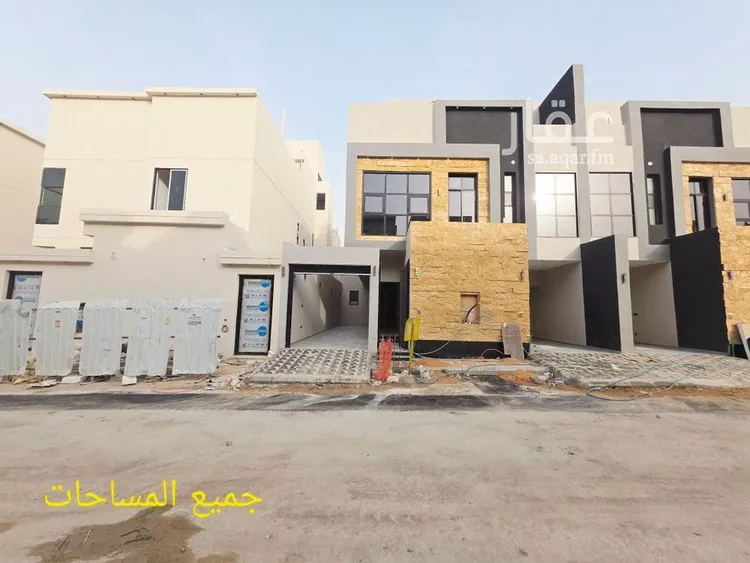 دور للبيع في شارع حجة الإسلام, حي عكاظ, مدينة الرياض, منطقة الرياض