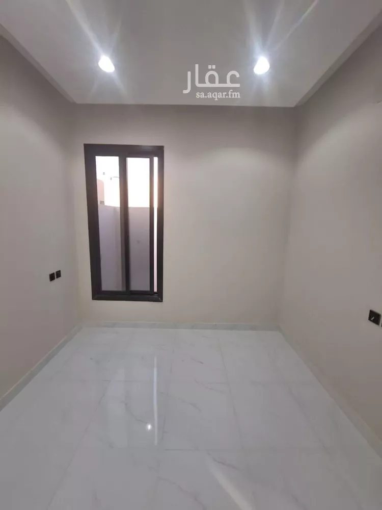 فيلا للبيع في شارع الورد, حي ظهرة لبن, مدينة الرياض, منطقة الرياض صورة 5