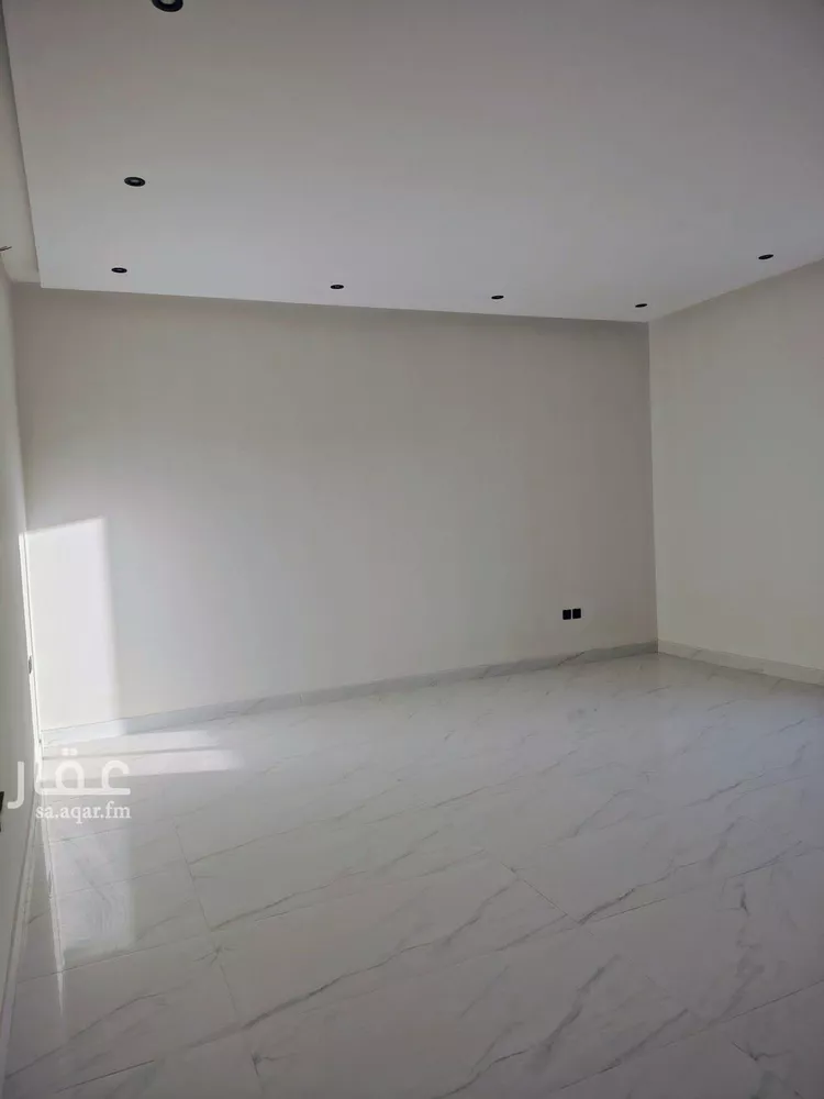 شقة للبيع في شارع عثمان بن صالح, حي السويدي, مدينة الرياض, منطقة الرياض صورة 3