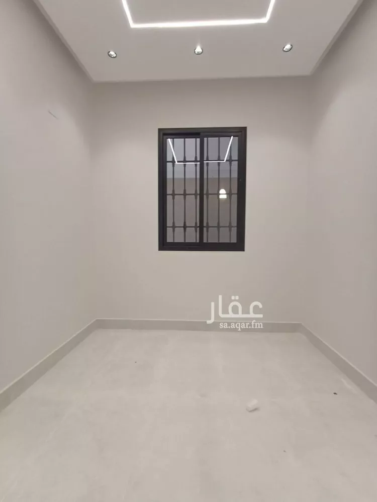 فيلا للبيع في شارع رفاعة بن رافع, حي العريجاء الغربي, مدينة الرياض, منطقة الرياض صورة 3