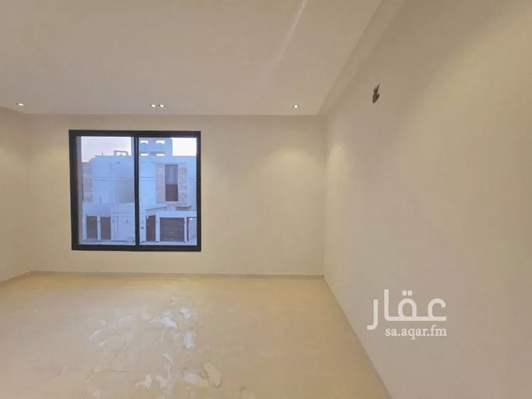 دور للبيع في شارع الامام مسلم, حي بدر, مدينة الرياض, منطقة الرياض صورة 4