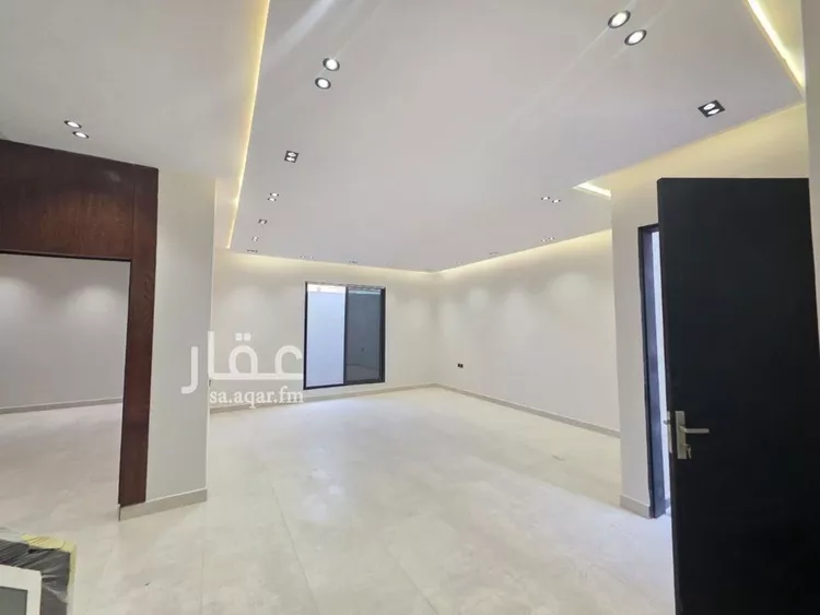 فيلا للبيع في شارع العزيزيه, حي طيبة, مدينة الرياض, منطقة الرياض 6