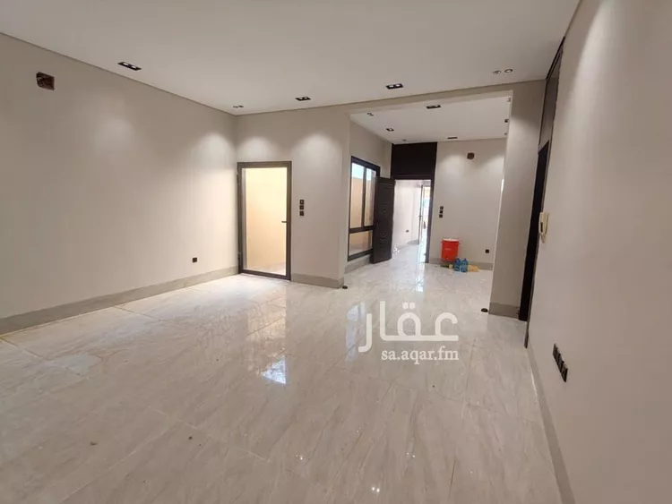 دور للبيع في شارع ريس, حي بدر, مدينة الرياض, منطقة الرياض 10