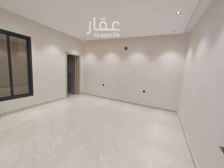 فيلا للبيع في شارع العزيزيه, حي طيبة, مدينة الرياض, منطقة الرياض 6