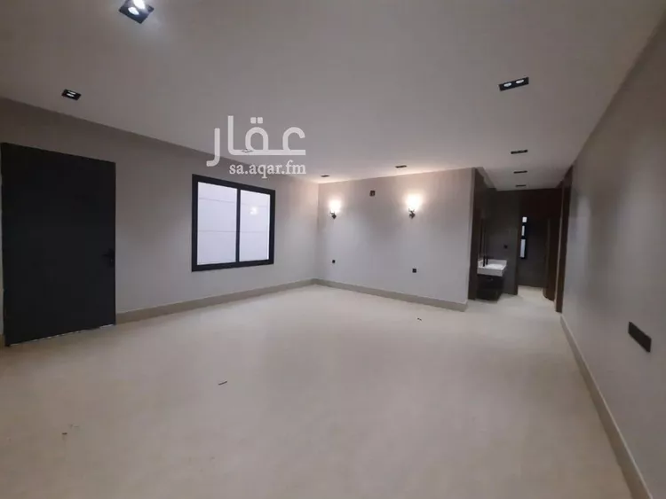 Floor for Sale in Riyadh Al Uraija Al Gharbiyah 11