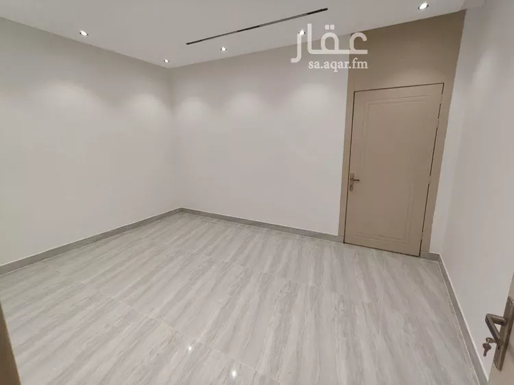فيلا للبيع في شارع ابن نعيم, حي طيبة, مدينة الرياض, منطقة الرياض 6