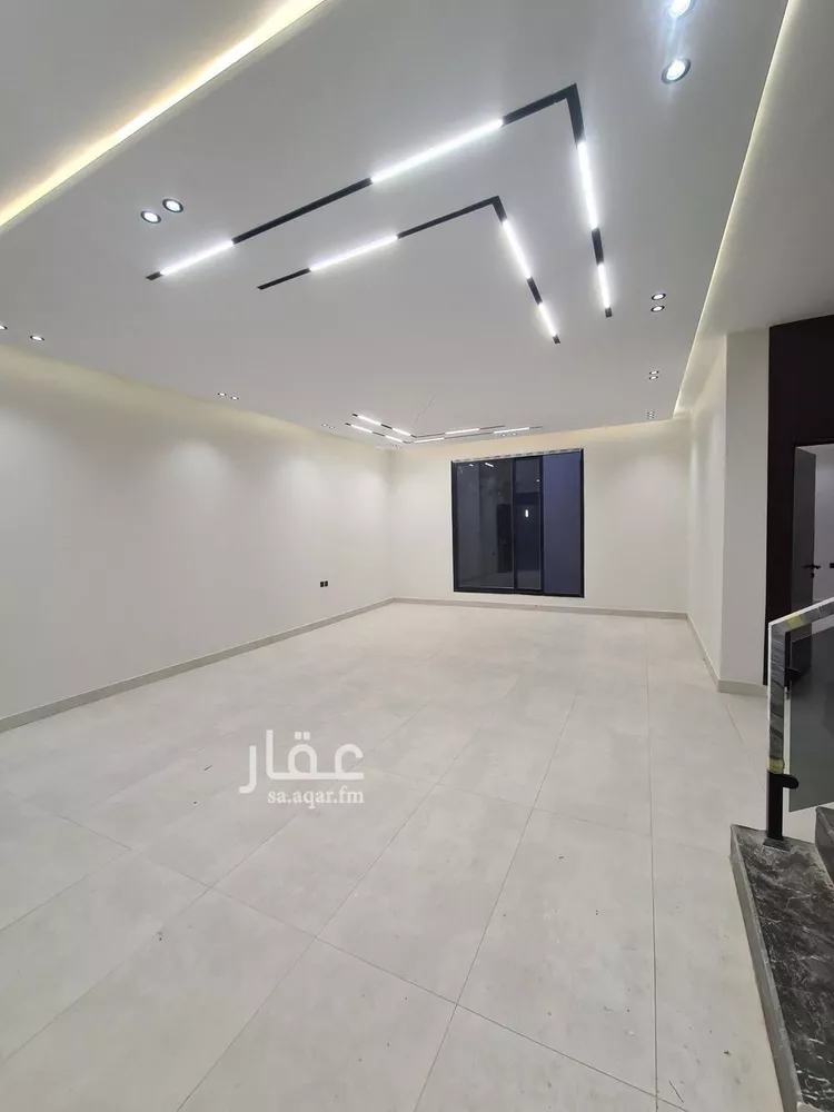 فيلا للبيع في شارع العزيزيه, حي طيبة, مدينة الرياض, منطقة الرياض 9