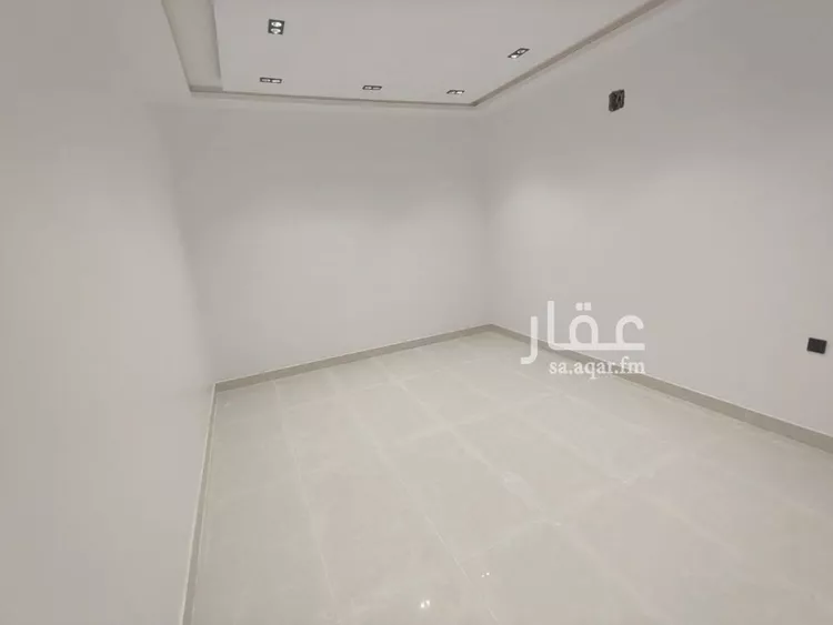 فيلا للبيع في شارع ابن نعيم, حي طيبة, مدينة الرياض, منطقة الرياض 8