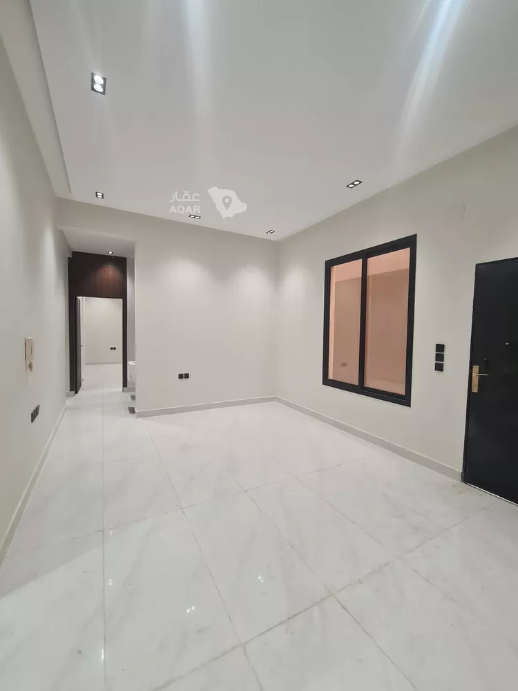 دور للبيع في شارع العزيزيه, حي طيبة, مدينة الرياض, منطقة الرياض 6