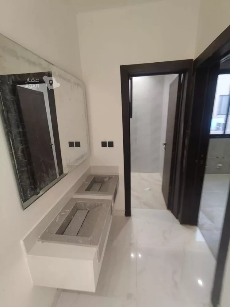 فيلا للبيع في شارع ابن نعيم, حي طيبة, مدينة الرياض, منطقة الرياض 14
