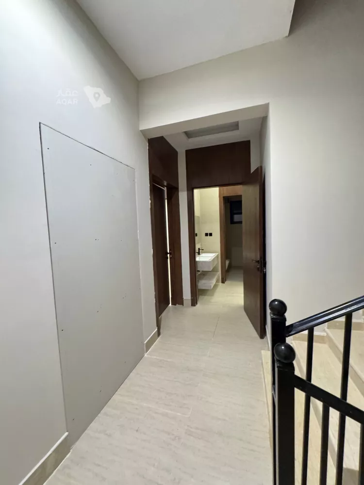 Floor for Sale in Riyadh As Suwaidi Al Gharabi صورة 2