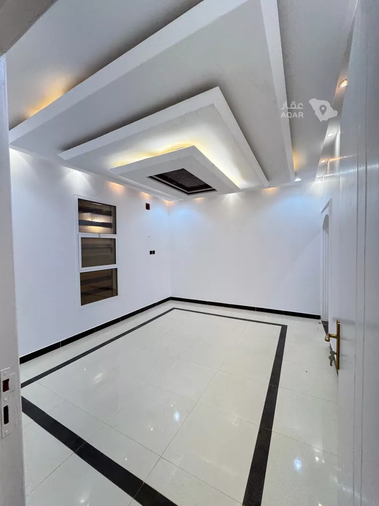 Villa for Sale in Riyadh Tuwaiq 6