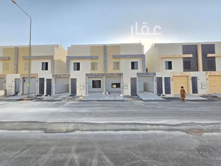 فيلا للبيع في شارع حامد القاري, حي عكاظ, مدينة الرياض, منطقة الرياض صورة 4