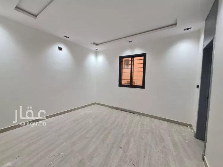 فيلا للبيع في شارع الامام مسلم, حي بدر, مدينة الرياض, منطقة الرياض صورة 4