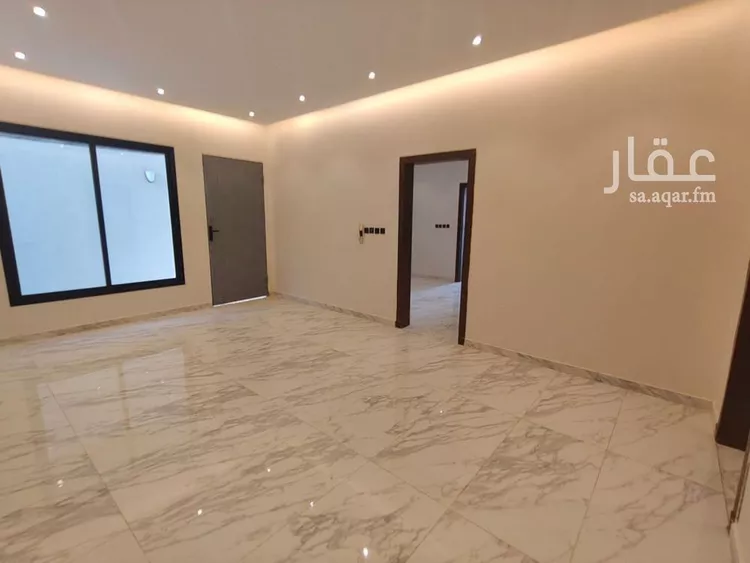 دور للبيع في شارع ابن نعيم, حي طيبة, مدينة الرياض, منطقة الرياض صورة 4