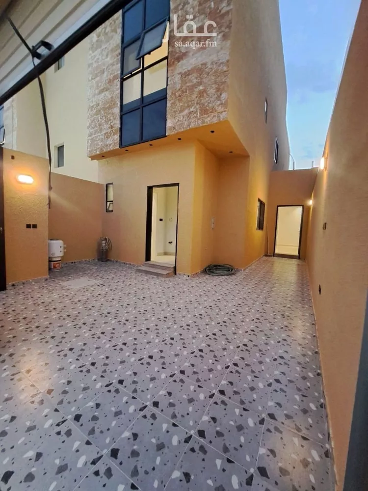دور للبيع في شارع محمد الشبل, حي الزهرة, مدينة الرياض, منطقة الرياض صورة 4