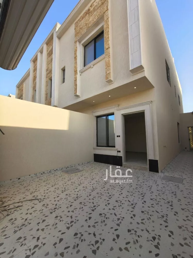 دور للبيع في شارع ابن نعيم, حي طيبة, مدينة الرياض, منطقة الرياض صورة 2