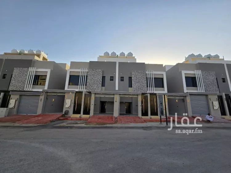 فيلا للبيع في شارع العزيزيه, حي طيبة, مدينة الرياض, منطقة الرياض صورة 3