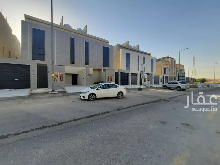 فيلا للبيع في شارع حامد عبدالحفيظ, حي عكاظ, مدينة الرياض, منطقة الرياض صورة 2