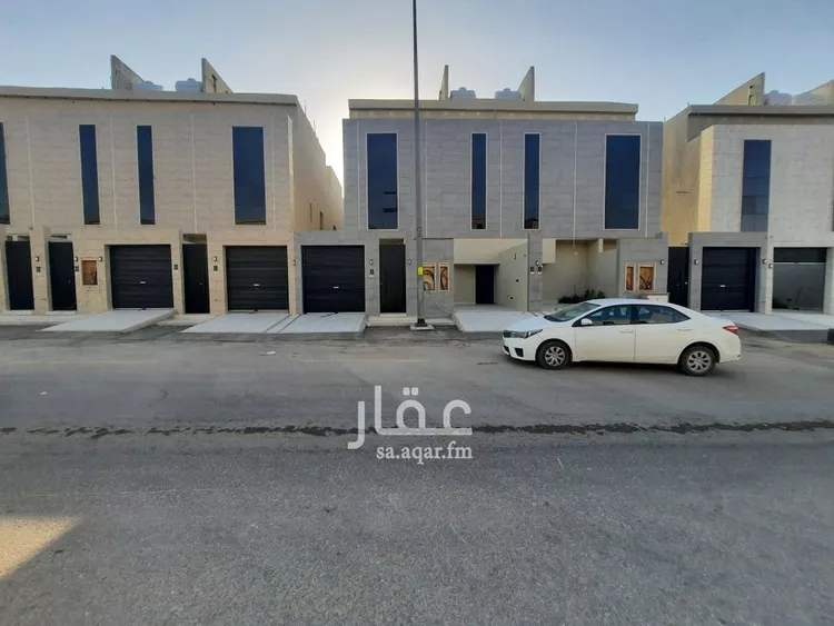 فيلا للبيع في شارع حامد عبدالحفيظ, حي عكاظ, مدينة الرياض, منطقة الرياض صورة 3