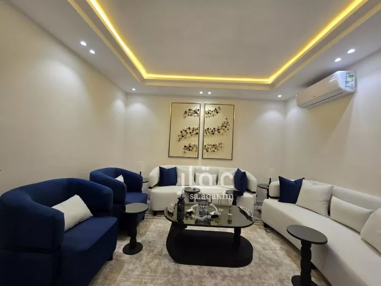 فيلا للبيع في شارع ابن نعيم, حي طيبة, مدينة الرياض, منطقة الرياض 9