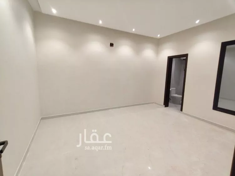 دور للبيع في شارع العزيزيه, حي طيبة, مدينة الرياض, منطقة الرياض 6