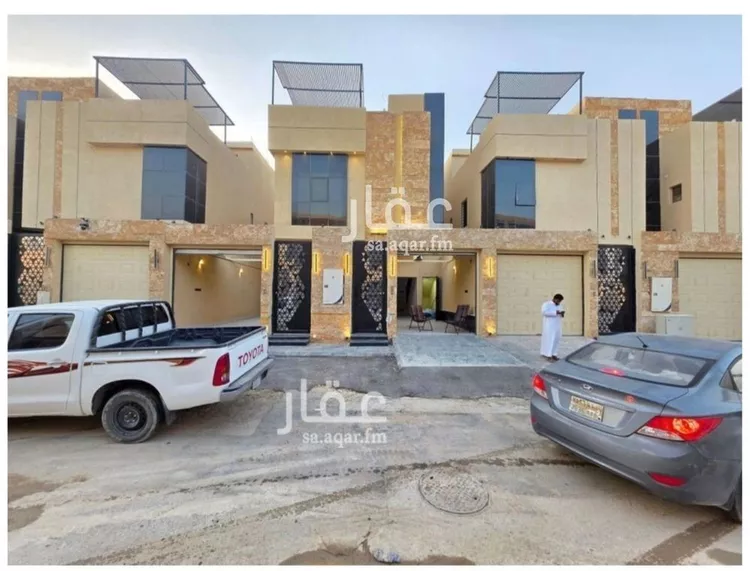 فيلا للبيع في شارع العزيزيه, حي طيبة, مدينة الرياض, منطقة الرياض صورة 2