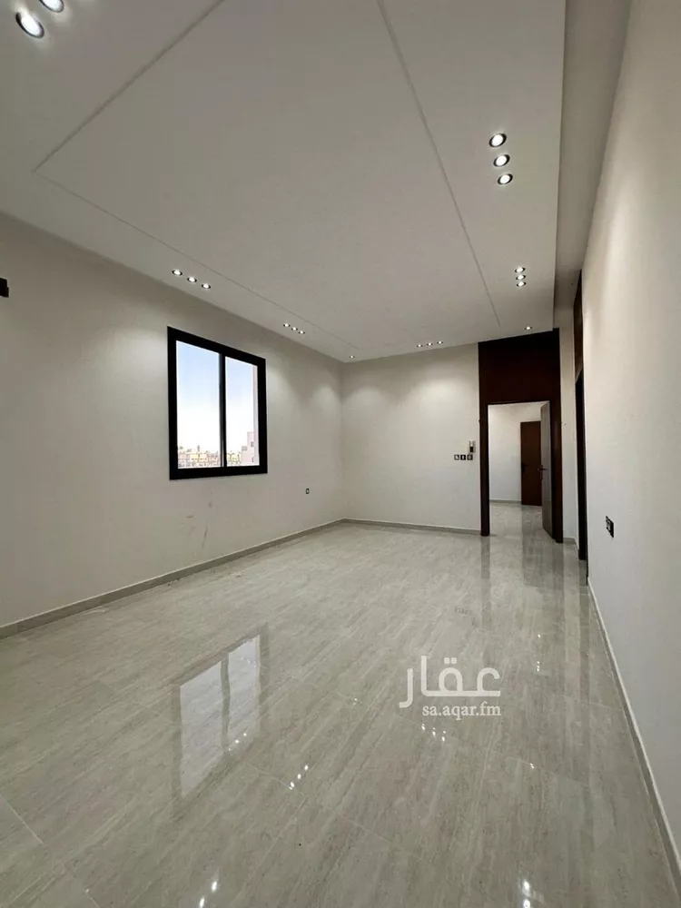 دور للبيع في شارع المضمار, حي الحزم, مدينة الرياض, منطقة الرياض 6