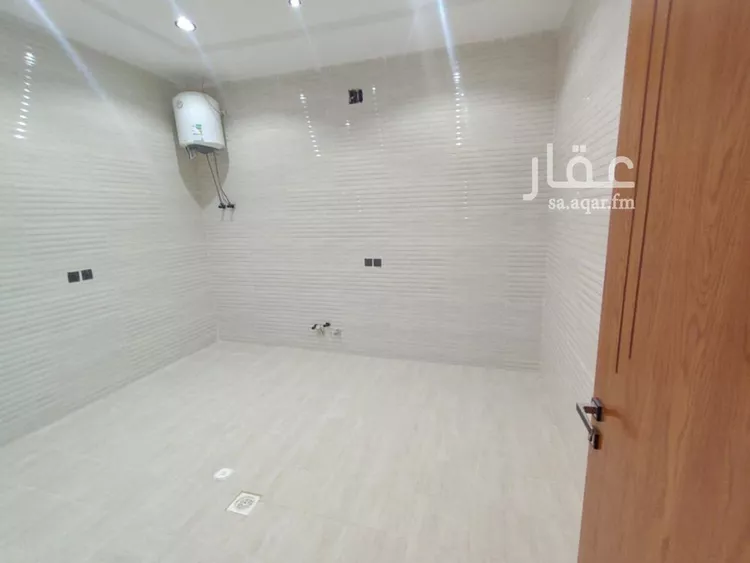 فيلا للبيع في شارع العزيزيه, حي طيبة, مدينة الرياض, منطقة الرياض صورة 5