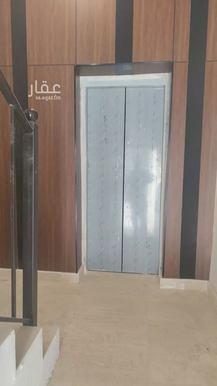 دور للبيع في شارع ابن نعيم, حي طيبة, مدينة الرياض, منطقة الرياض 13