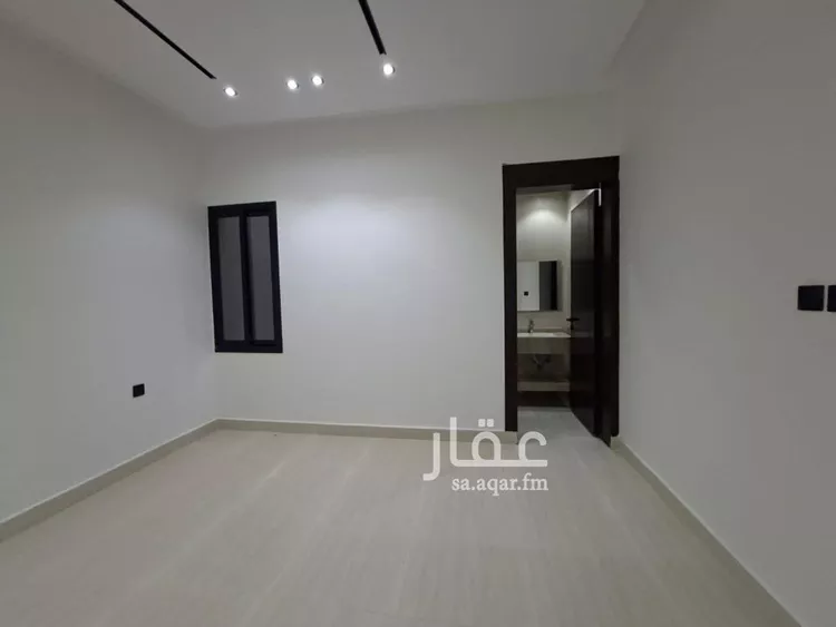 دور للبيع في شارع العزيزيه, حي طيبة, مدينة الرياض, منطقة الرياض 10