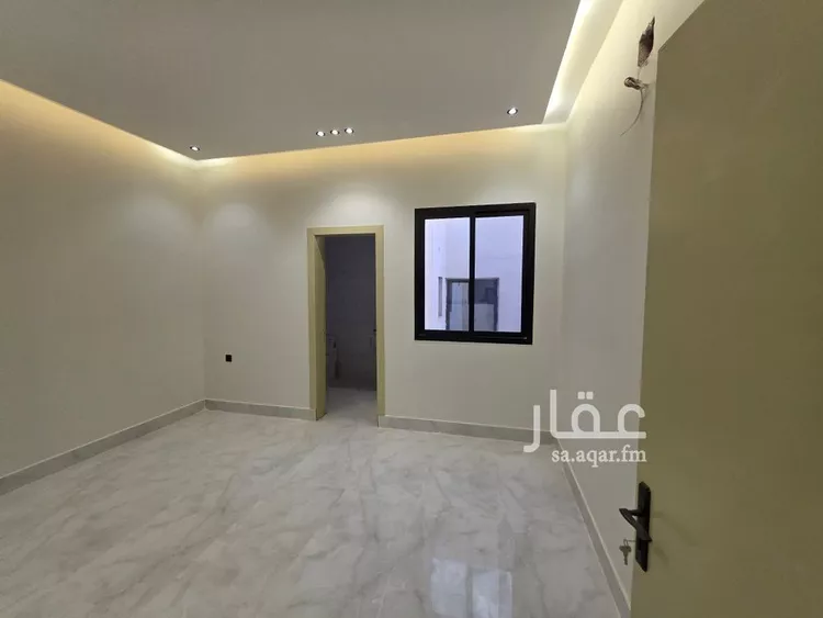 فيلا للبيع في شارع العزيزيه, حي طيبة, مدينة الرياض, منطقة الرياض صورة 4