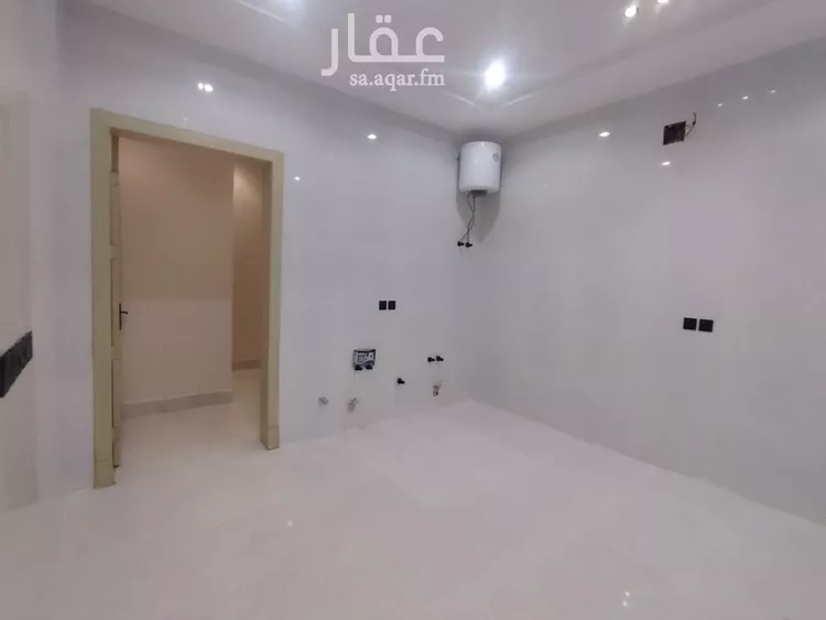فيلا للبيع في شارع العزيزيه, حي طيبة, مدينة الرياض, منطقة الرياض صورة 3