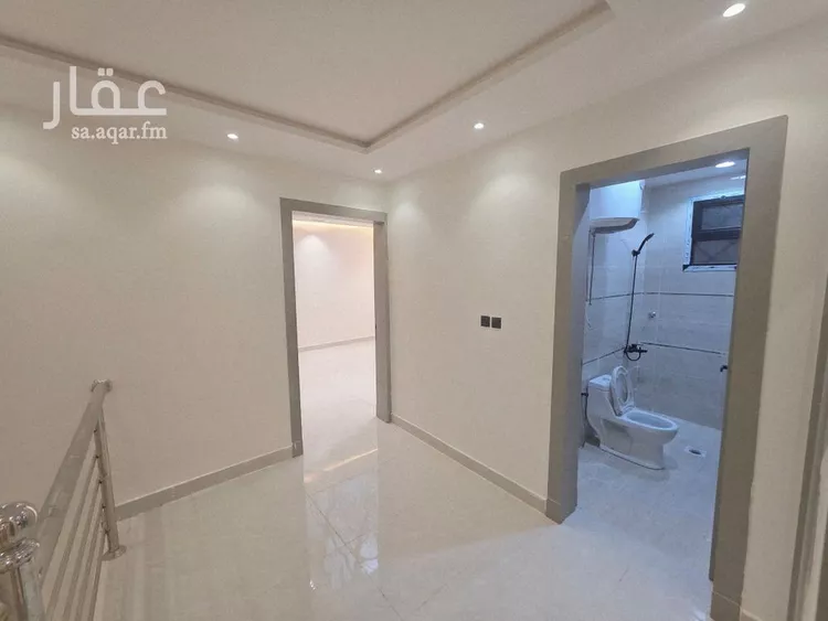 فيلا للبيع في شارع العزيزيه, حي طيبة, مدينة الرياض, منطقة الرياض 11